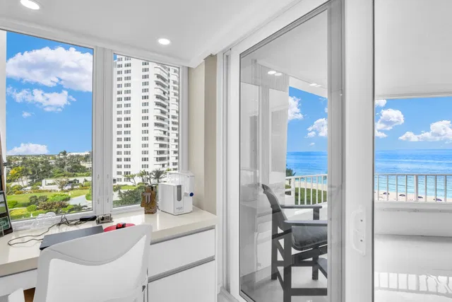 550 S Ocean Boca Unit 605 photo 14