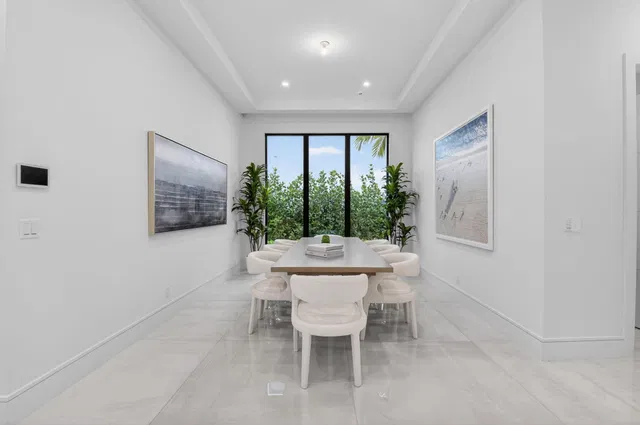 Residence photo 19