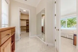 Residence photo 52