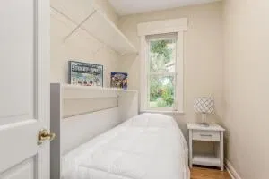 Residence photo 53