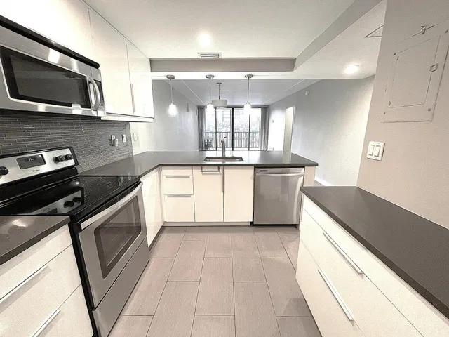 Boca Raton Unit 205 photo 3