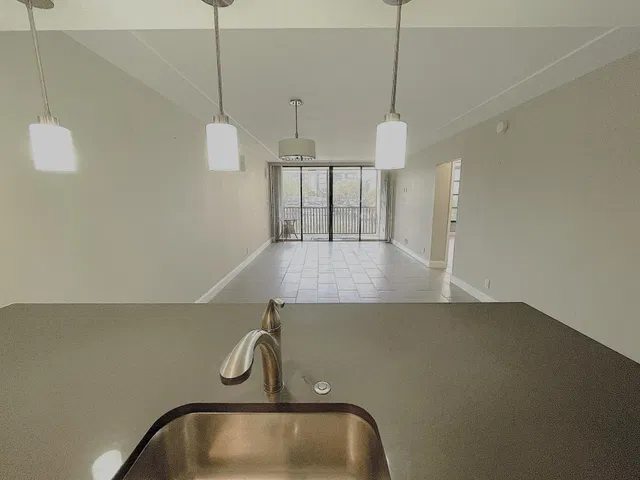 Boca Raton Unit 205 photo 7