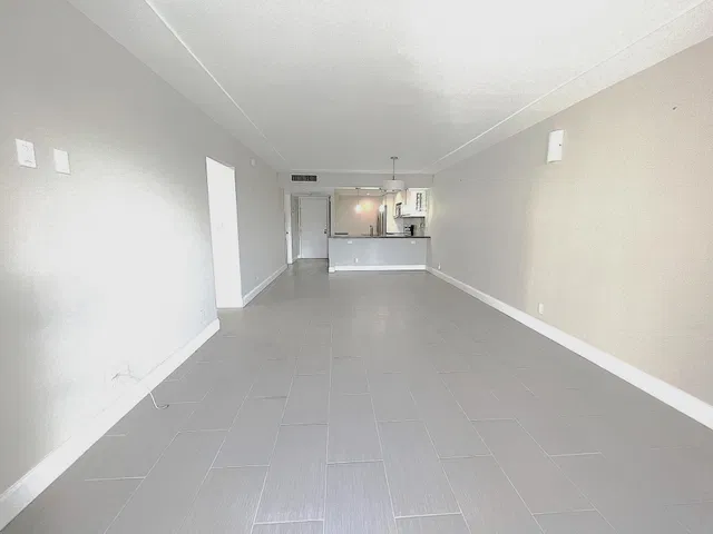 Boca Raton Unit 205 photo 9