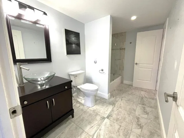 Boca Raton Unit 205 photo 13