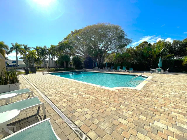 Boca Raton Unit 205 photo 22