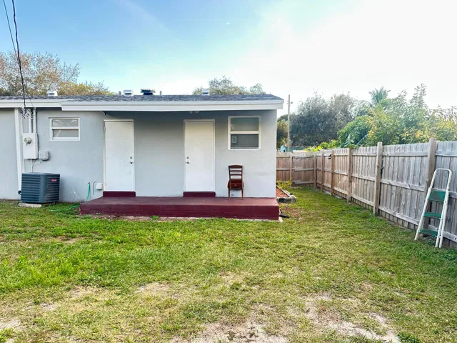 West Palm Beach Residence photo 9