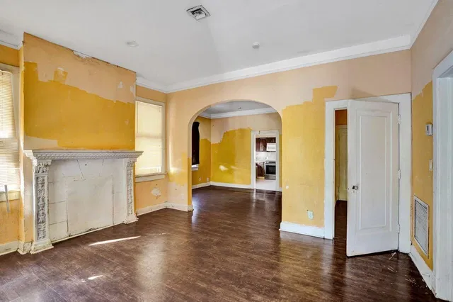 Residence photo 16