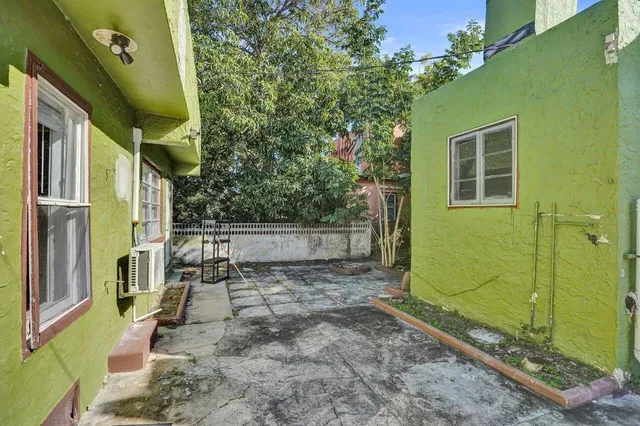 Residence photo 34