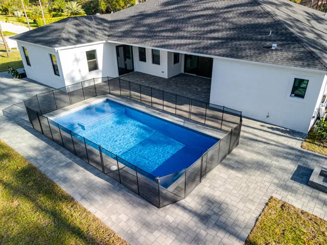  Residence photo 9
