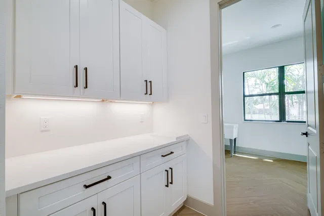  Residence photo 35