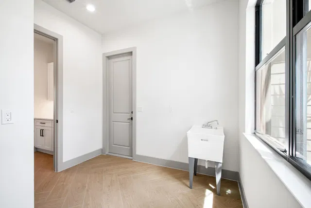  Residence photo 39