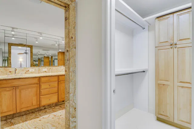 Eastpointe Singer Island Unit 20b photo 19