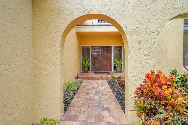Colonnade Boca Raton Residence photo 5