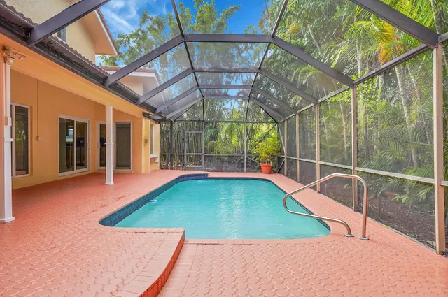 Colonnade Boca Raton Residence photo 34