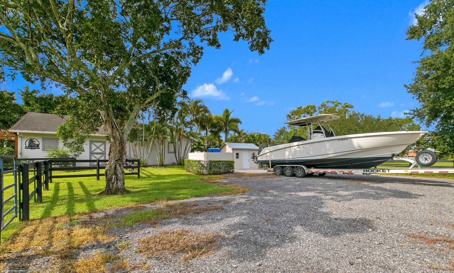 Saddle Trail Park Residence photo 50