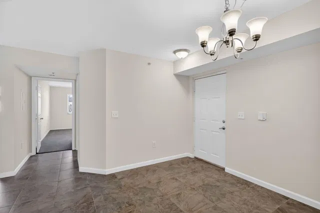 Unit 103 photo 4