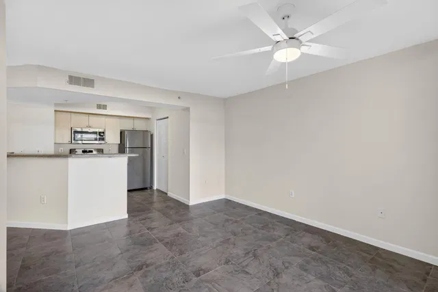 Unit 103 photo 9