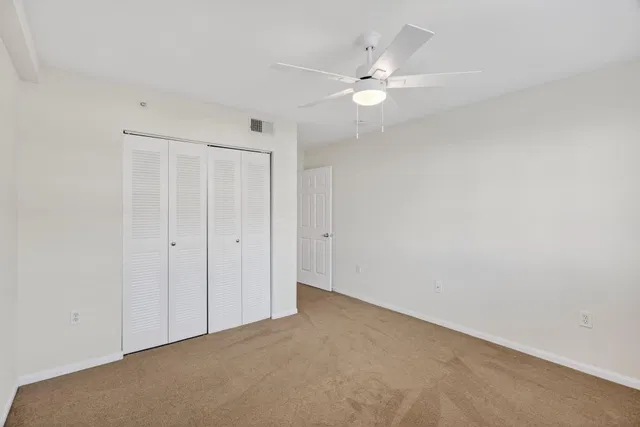 Unit 103 photo 16