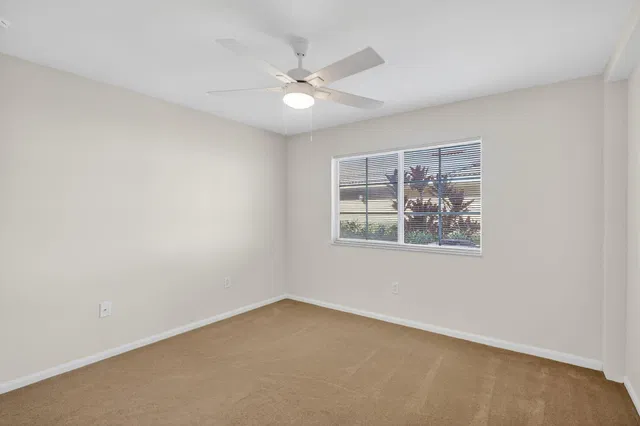 Unit 103 photo 17