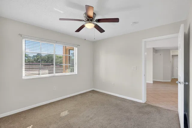 Residence photo 14
