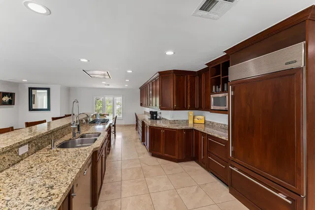 Residence photo 14