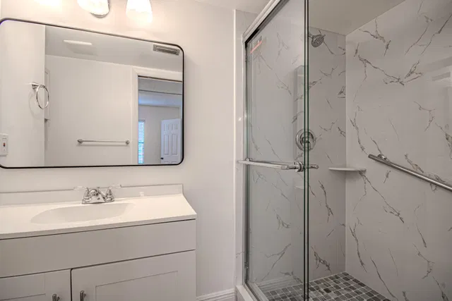  Unit 102 photo 11