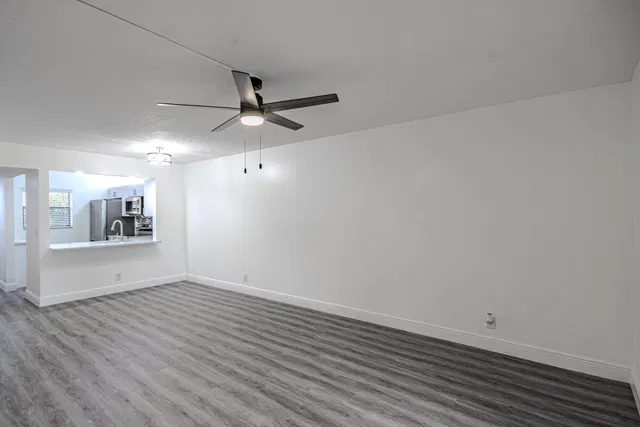  Unit 102 photo 15