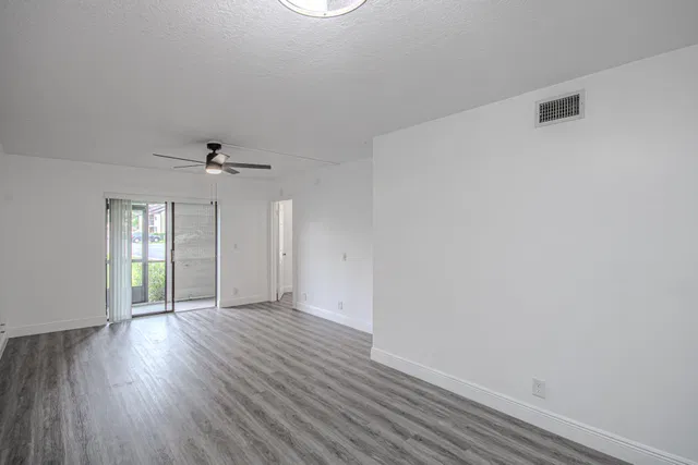  Unit 102 photo 16
