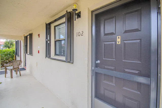  Unit 102 photo 24