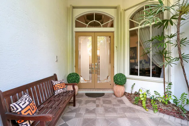  Residence photo 6