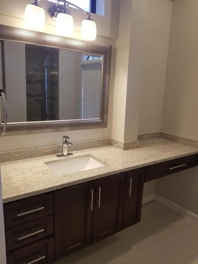 Residence photo 17