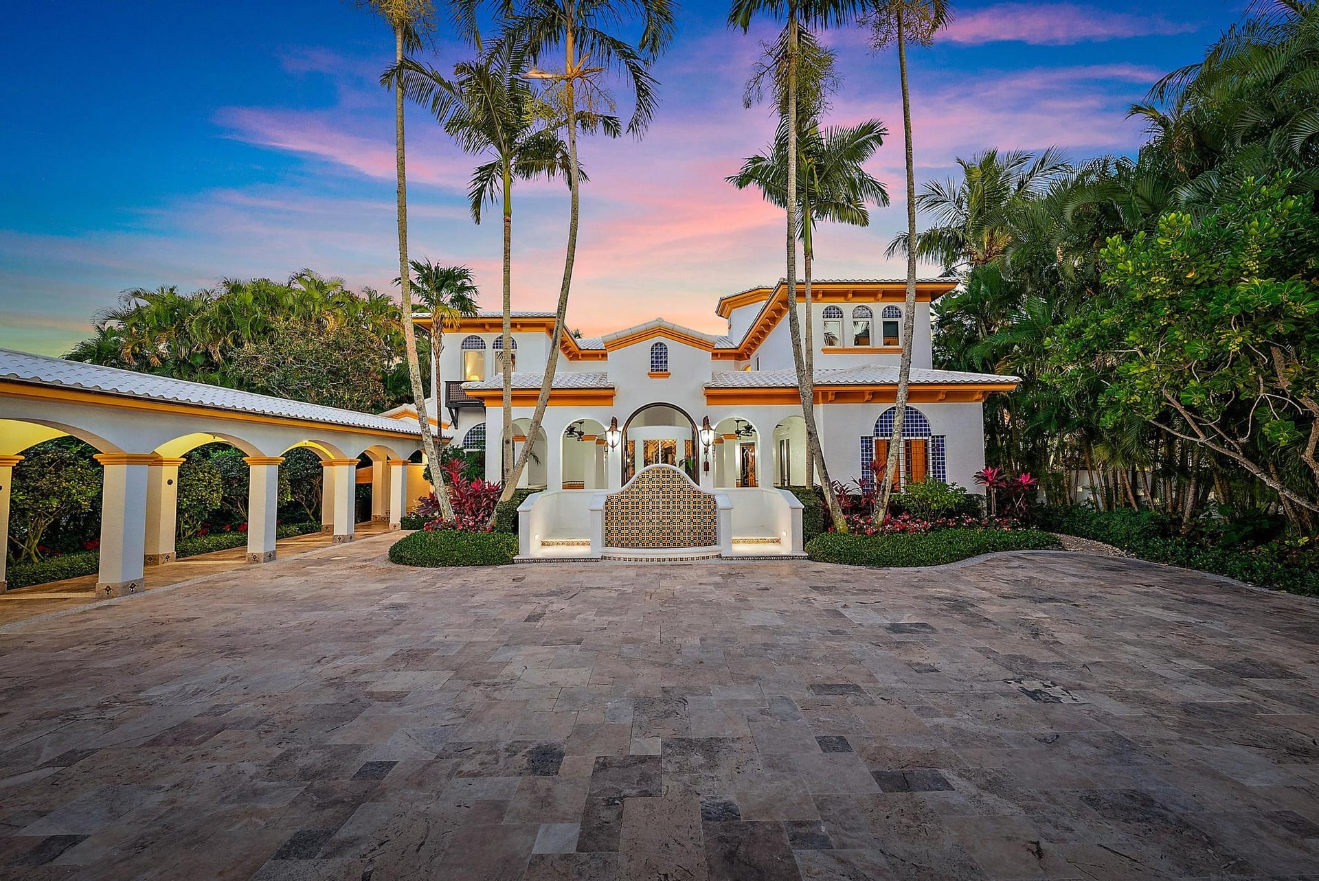 Admirals Cove Residence photo 14