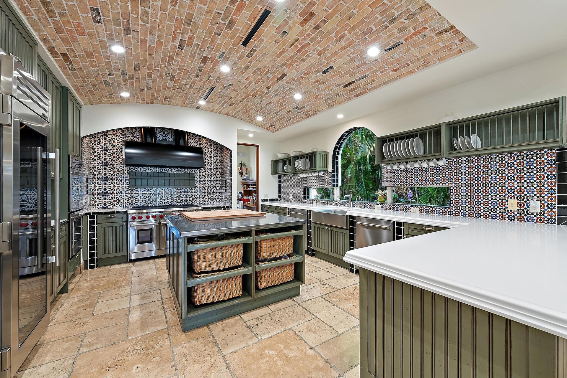 Admirals Cove Residence photo 26