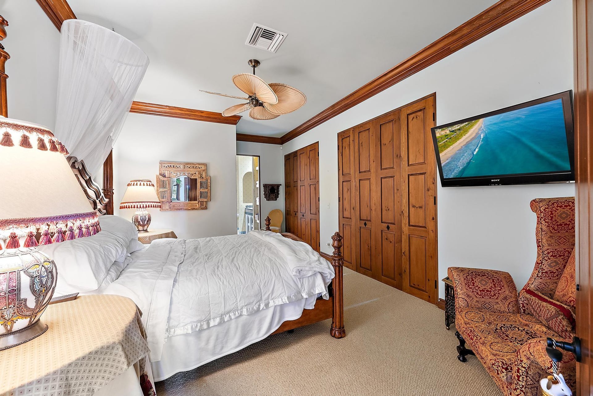 Admirals Cove Residence photo 36