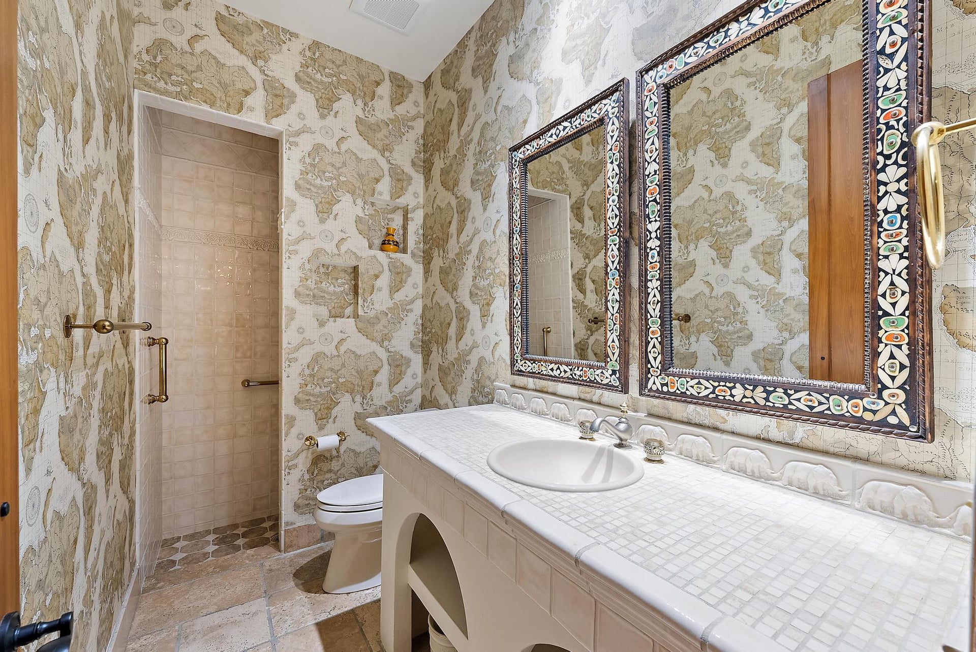 Admirals Cove Residence photo 38