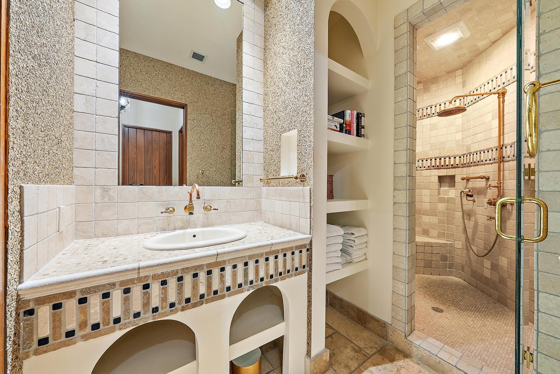 Admirals Cove Residence photo 39
