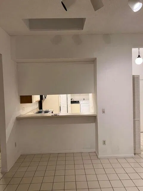 Unit 307 photo 3