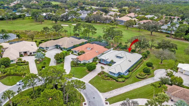 Willoughby Golf Club Residence photo 5