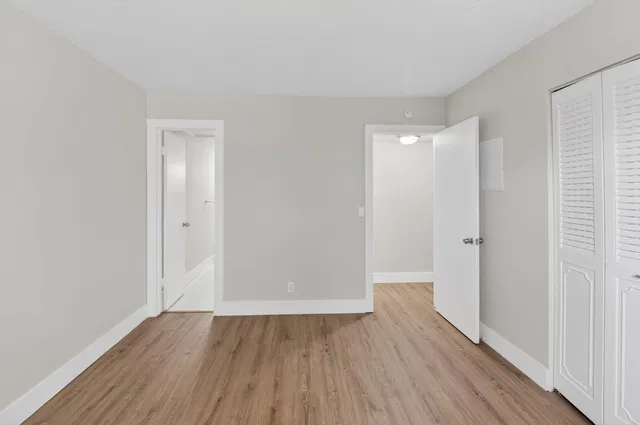  Unit 204 photo 16