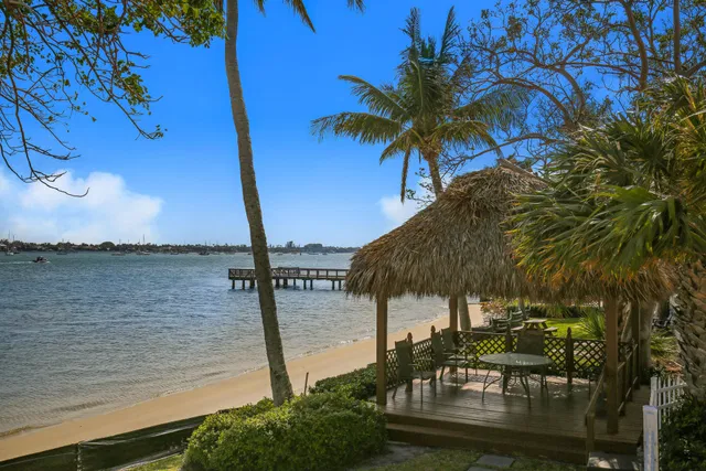Palm Beach House Unit 605 photo 19