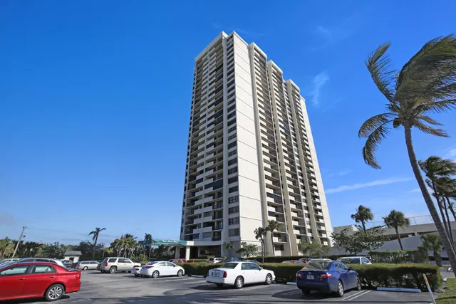 Palm Beach House Unit 605 photo 24