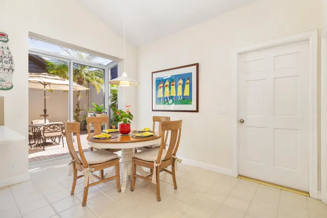 Jupiter Hills Residence photo 16