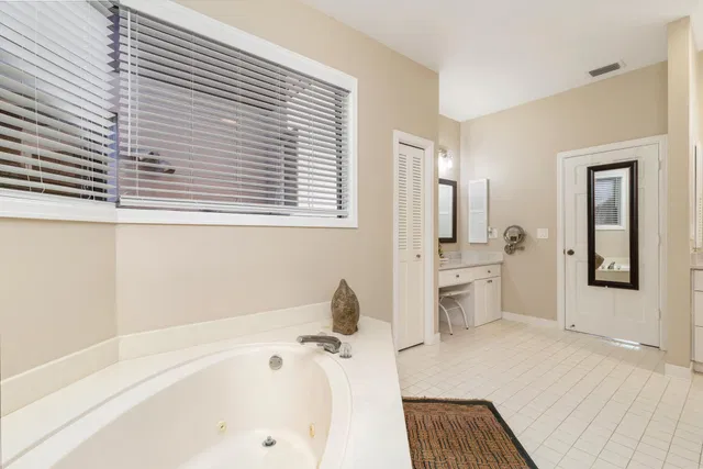Jupiter Hills Residence photo 21