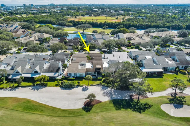 Jupiter Hills Residence photo 48