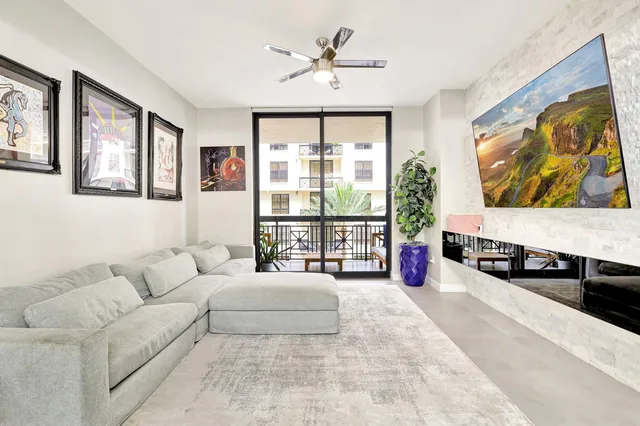 One City Plaza Unit 1018, 801 S Olive Avenue, West Palm Beach, exterior