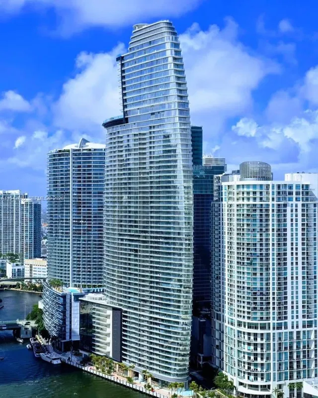Aston Martin Residences 3403