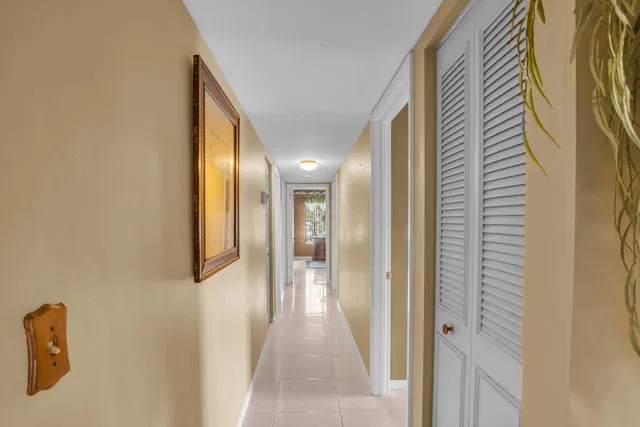 Unit H2 photo 29