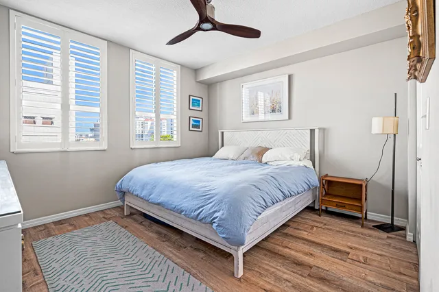 The Prado Unit 613 photo 20