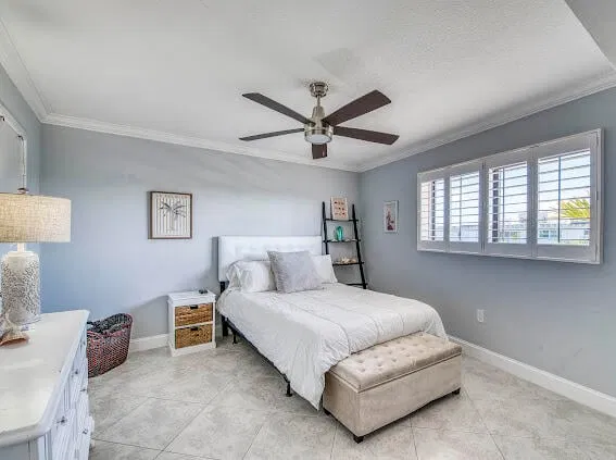Unit 319 photo 20