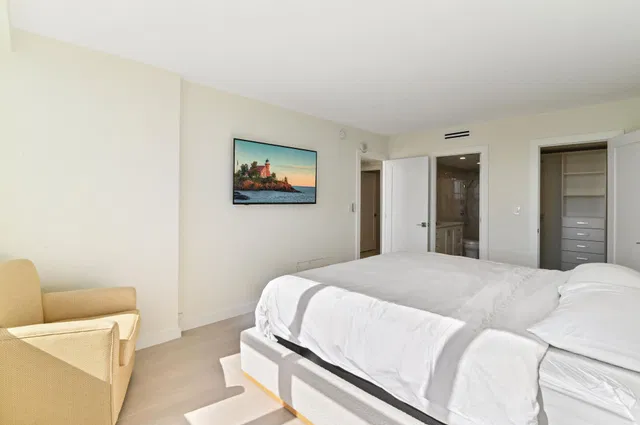 2600 N Flagler Unit 210 photo 14